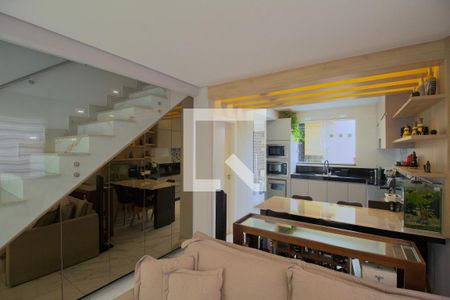 Sala de casa de condomínio para alugar com 2 quartos, 100m² em Santa Monica, Belo Horizonte