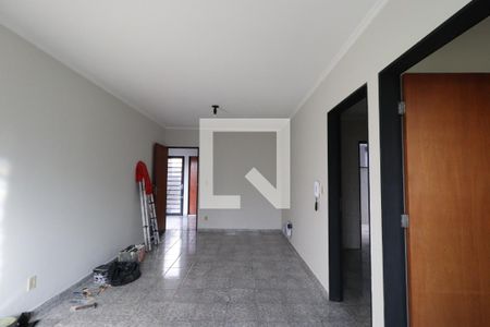 Sala de apartamento para alugar com 2 quartos, 70m² em Residencial E Comercial Palmares, Ribeirão Preto