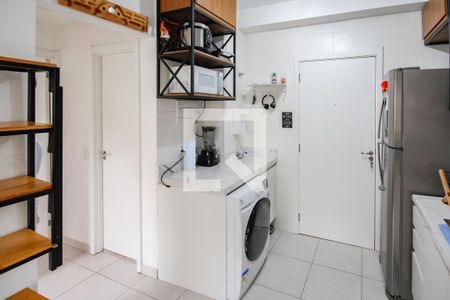 Sala/Cozinha de apartamento para alugar com 2 quartos, 32m² em Piqueri, São Paulo