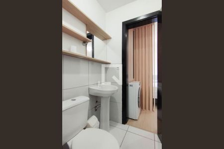 Banheiro de apartamento para alugar com 1 quarto, 36m² em Feitoria, São Leopoldo