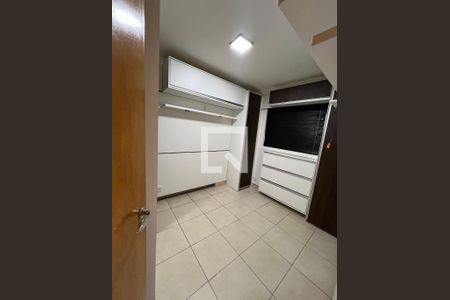 Quarto 1 de apartamento para alugar com 2 quartos, 52m² em Taguatinga Norte, Brasília