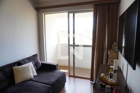Sala de apartamento para alugar com 2 quartos, 55m² em Chácara Machadinho, Americana