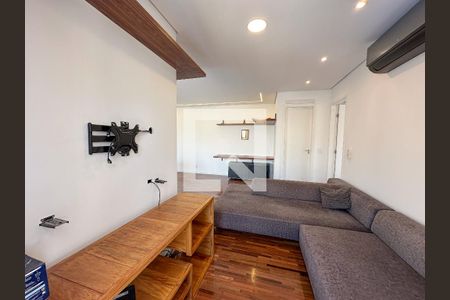 Sala/Cozinha de apartamento para alugar com 1 quarto, 65m² em Vila Romana, São Paulo