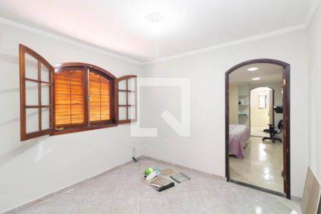 Quarto 2 de casa para alugar com 3 quartos, 170m² em Vila Regina, São Paulo