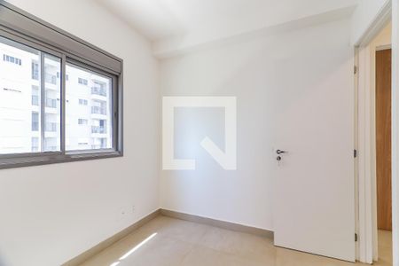 Quarto de apartamento para alugar com 2 quartos, 54m² em Vila Sonia, São Paulo
