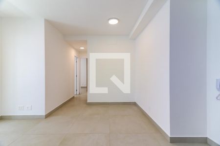 Sala de apartamento para alugar com 2 quartos, 54m² em Vila Sonia, São Paulo