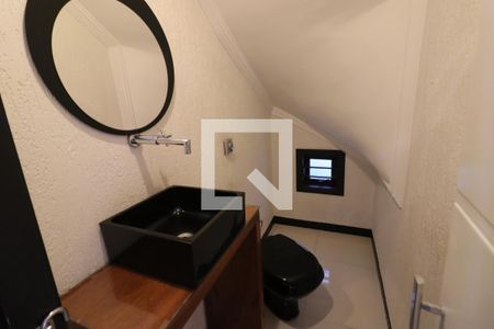Lavabo de casa à venda com 3 quartos, 160m² em Umuarama, Osasco