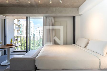 Studio de kitnet/studio para alugar com 1 quarto, 28m² em Jardim das Bandeiras, São Paulo