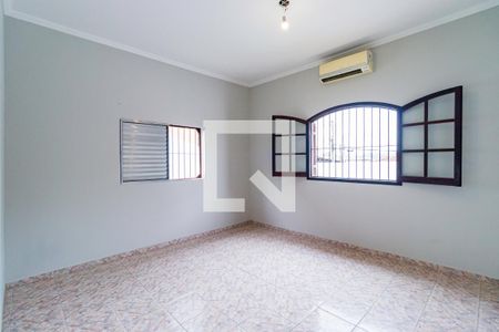 Quarto 1 de casa para alugar com 2 quartos, 70m² em Jardim Taboao, São Paulo