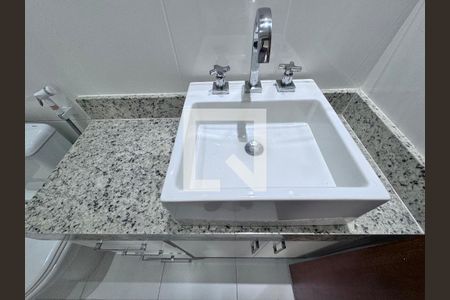 Lavabo de apartamento à venda com 2 quartos, 93m² em Recreio dos Bandeirantes, Rio de Janeiro