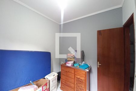 Quarto 2 de casa à venda com 3 quartos, 40m² em Jardim Ipaussurama, Campinas
