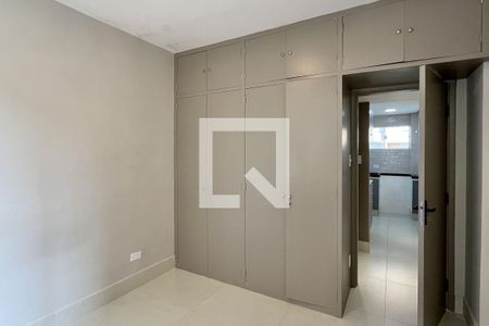 Quarto 2 de apartamento para alugar com 2 quartos, 60m² em Boqueirão, Santos