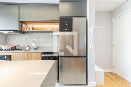 Cozinha de apartamento à venda com 2 quartos, 66m² em Indianópolis, São Paulo