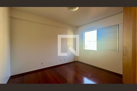Quarto 2 de apartamento para alugar com 4 quartos, 140m² em Buritis, Belo Horizonte