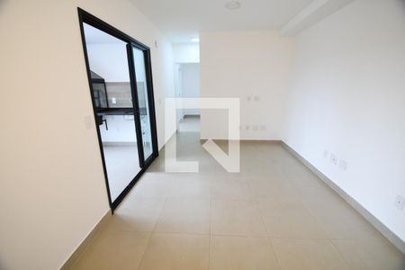 Sala de apartamento para alugar com 2 quartos, 82m² em Jardim Guanabara, Campinas