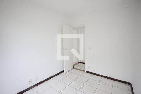 Quarto 1 de apartamento para alugar com 2 quartos, 63m² em Taquara, Rio de Janeiro