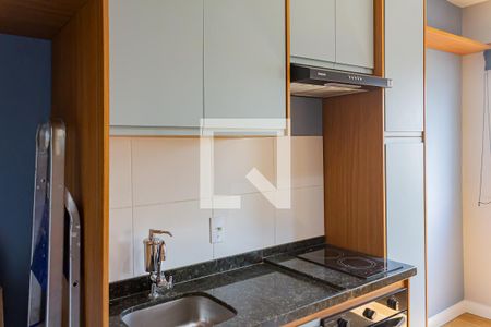Cozinha e Área de Serviço de kitnet/studio para alugar com 1 quarto, 24m² em Pompeia, São Paulo
