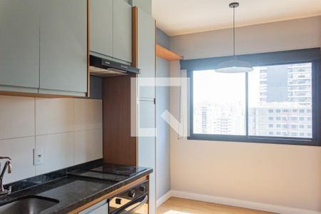 Cozinha e Área de Serviço de kitnet/studio para alugar com 1 quarto, 24m² em Pompeia, São Paulo
