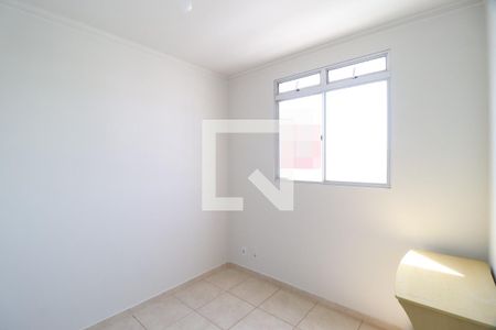 Quarto 1 de apartamento para alugar com 2 quartos, 48m² em Shopping Park, Uberlândia