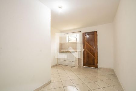 Sala/Cozinha de casa para alugar com 1 quarto, 40m² em Mutinga, Osasco