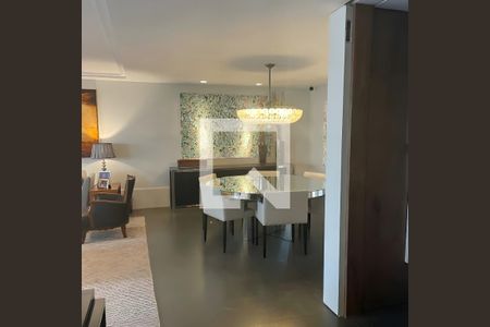 Apartamento para alugar com 2 quartos, 234m² em Vila Nova Conceição, São Paulo