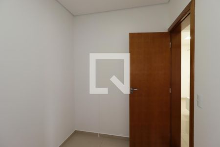 Quarto de apartamento para alugar com 2 quartos, 41m² em Vila Bela Vista, Santo André