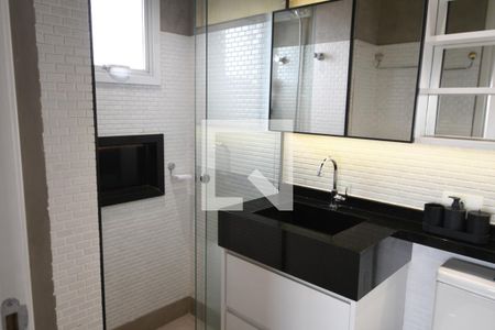 Banheiro Suíte de apartamento para alugar com 1 quarto, 50m² em Cambuí, Campinas