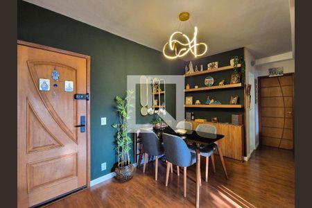 Sala de apartamento à venda com 2 quartos, 58m² em Barra da Tijuca, Rio de Janeiro