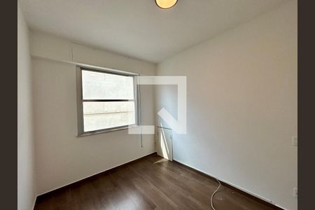 Quarto 1 de apartamento à venda com 3 quartos, 178m² em Leblon, Rio de Janeiro