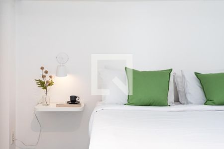 Studio de kitnet/studio para alugar com 1 quarto, 28m² em Jardim das Bandeiras, São Paulo