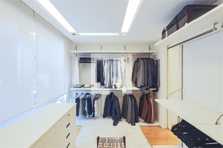Casa à venda com 4 quartos, 482m² em Campo Belo, São Paulo