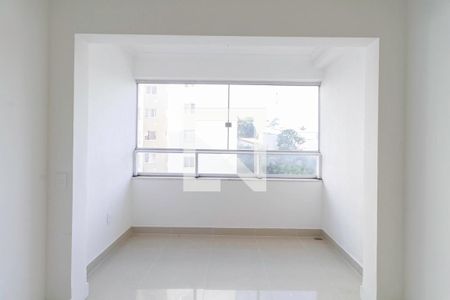 Sala de apartamento à venda com 3 quartos, 65m² em Planalto, Belo Horizonte