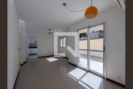 Sala de apartamento para alugar com 1 quarto, 90m² em Vila Isabel, Rio de Janeiro
