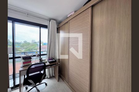 Quarto de apartamento à venda com 2 quartos, 74m² em Recreio dos Bandeirantes, Rio de Janeiro