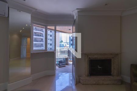Sala de apartamento à venda com 4 quartos, 147m² em Moema, São Paulo