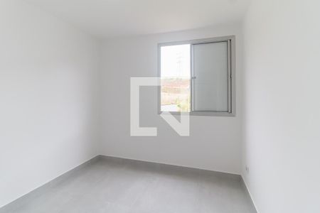 Quarto 1 de apartamento para alugar com 2 quartos, 46m² em Jardim Marica, Mogi das Cruzes