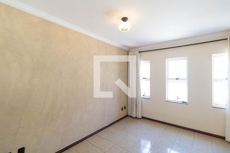 Sala 01 de casa para alugar com 3 quartos, 180m² em Parque da Figueira, Campinas