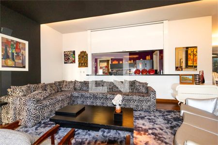 Casa à venda com 3 quartos, 318m² em Butantã, São Paulo