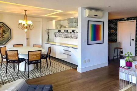 Apartamento à venda com 4 quartos, 229m² em Moema, São Paulo