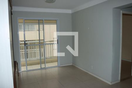 Sala de apartamento para alugar com 2 quartos, 56m² em Jardim Rio das Pedras, Cotia