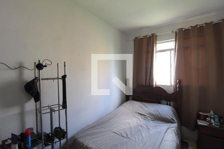 Quarto 1 de apartamento à venda com 2 quartos, 70m² em Heliópolis, Belo Horizonte