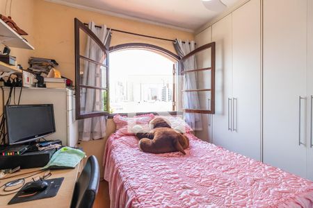 Quarto 1 de casa para alugar com 3 quartos, 180m² em Jardim dos Camargos, Barueri
