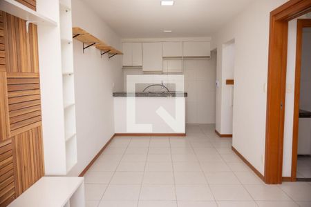 Sala de apartamento para alugar com 1 quarto, 52m² em Caminho das Árvores, Salvador