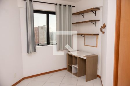 Quarto de apartamento para alugar com 1 quarto, 52m² em Caminho das Árvores, Salvador