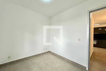 Quarto 1 de apartamento para alugar com 2 quartos, 55m² em Vila Santa Catarina, São Paulo