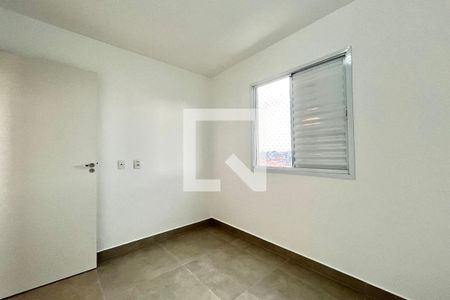 Quarto 1 de apartamento para alugar com 2 quartos, 55m² em Vila Santa Catarina, São Paulo