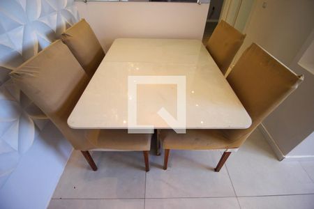 Sala de apartamento para alugar com 2 quartos, 42m² em Lopes de Oliveira, Sorocaba