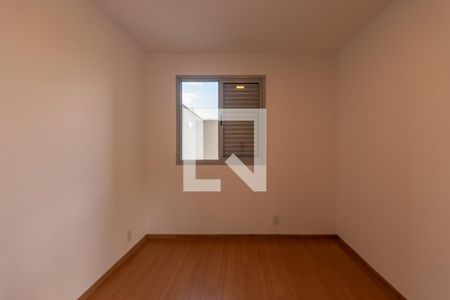 Quarto de apartamento para alugar com 2 quartos, 155m² em Liberdade, Belo Horizonte
