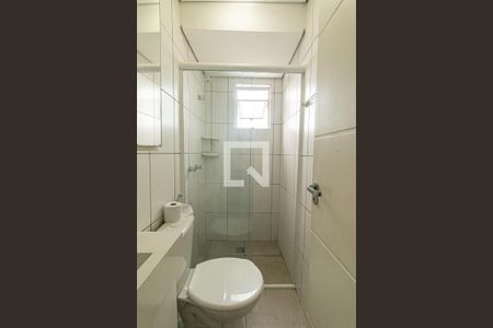 Banheiro Social de apartamento para alugar com 1 quarto, 30m² em Rebouças, Curitiba