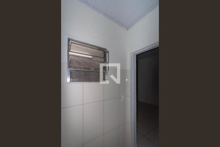 Banheiro de casa para alugar com 1 quarto, 35m² em Chácara Belenzinho, São Paulo